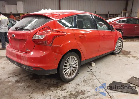 2012 Ford Focus Sel из США, поврежденный, VIN 1FAHP3M26CL412623